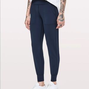 Lululemon Align Jogger-Navy